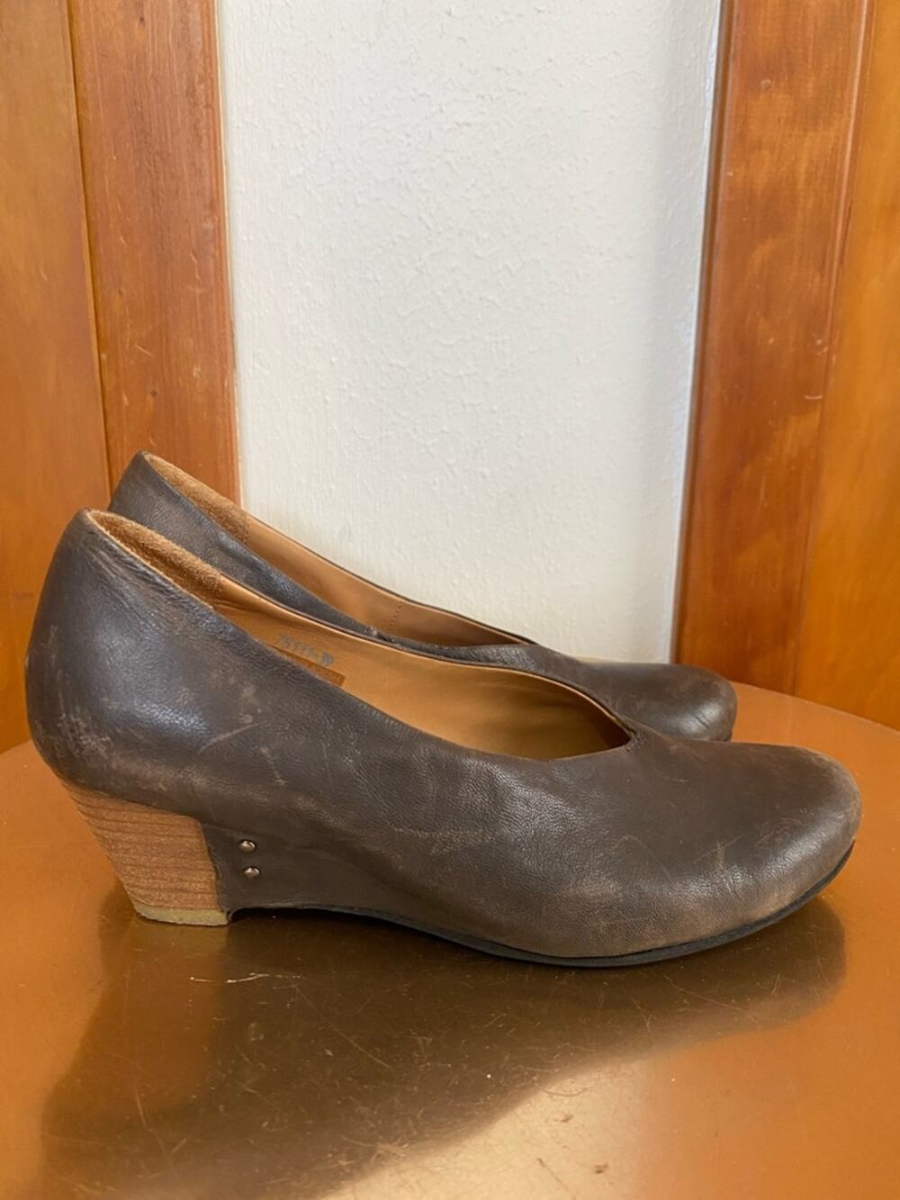 Distressed Brown Gray Leather Slip-On Low Wedge Wood Minimalist Lagenlook Edgy